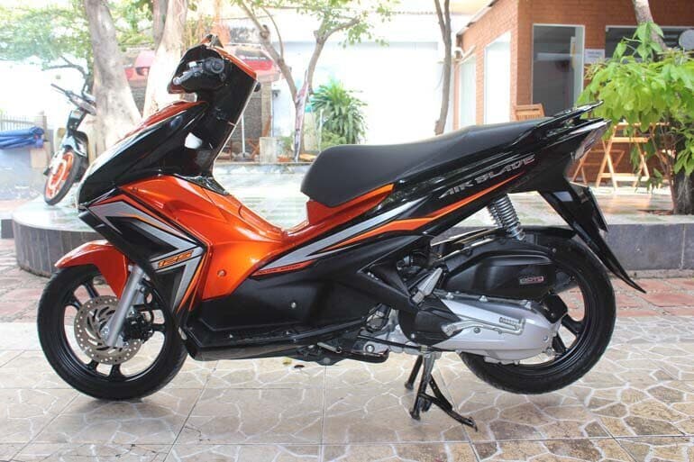 Thu mua Honda Air Blade (tay ga) cũ giá cao TP.HCM